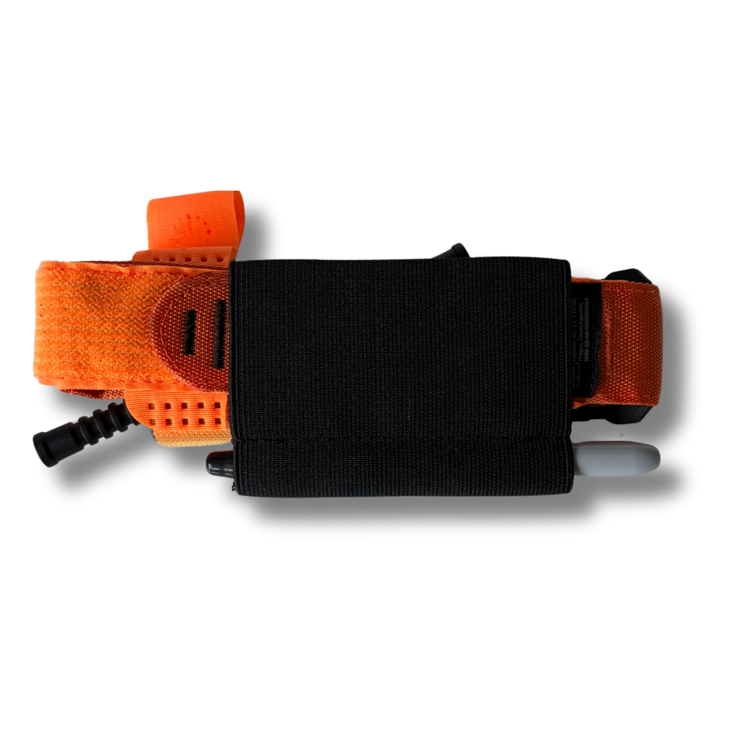 Achteraanzicht van de oranje houder van de LifeSaver Tourniquet Set
